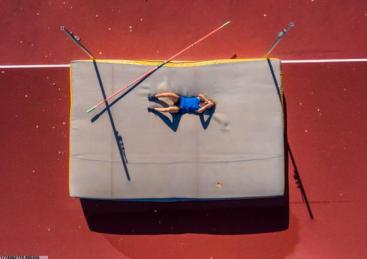 马拉松赛事奖品设计